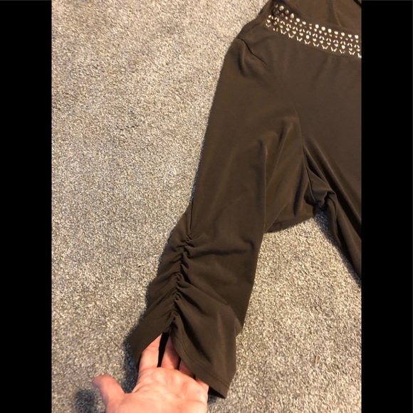 Avenue Top Blouse Size 30/32 Chic Brown Orange Stretchy Embellished - Picture 6 of 12